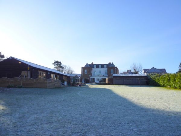 Michael Anthony Tring - KENSWORTH - Rear of property